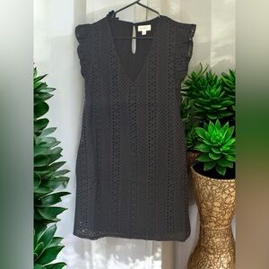 NWOT! EVEREVE black eyelet shift dress 100% cotton, with pockets! Small